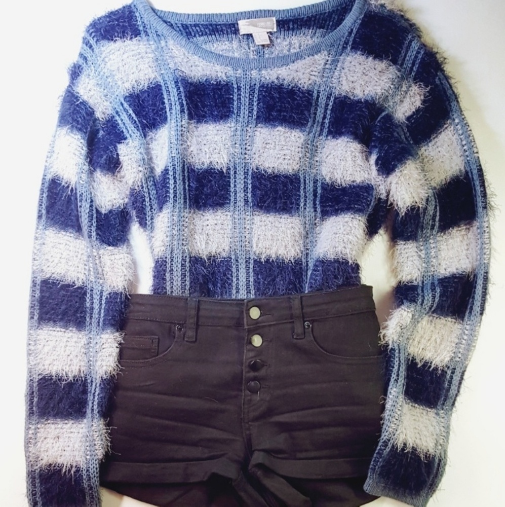 Knit Top + High Waist Shorts (Set)